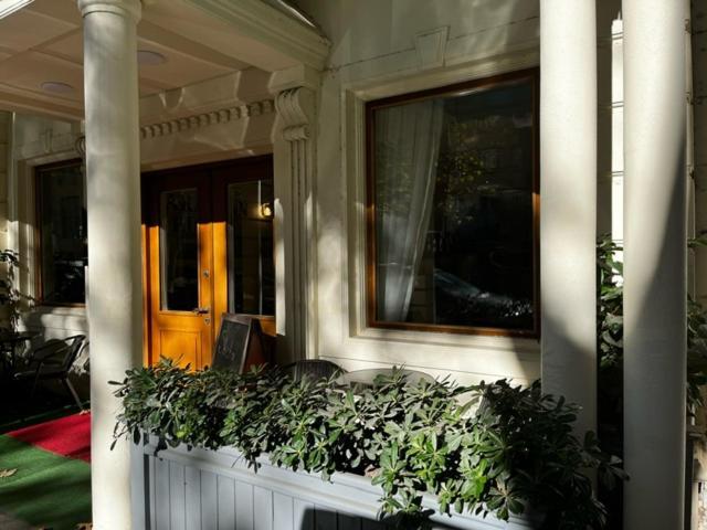 Karat Inn Boutique Hotel Баку Екстер'єр фото