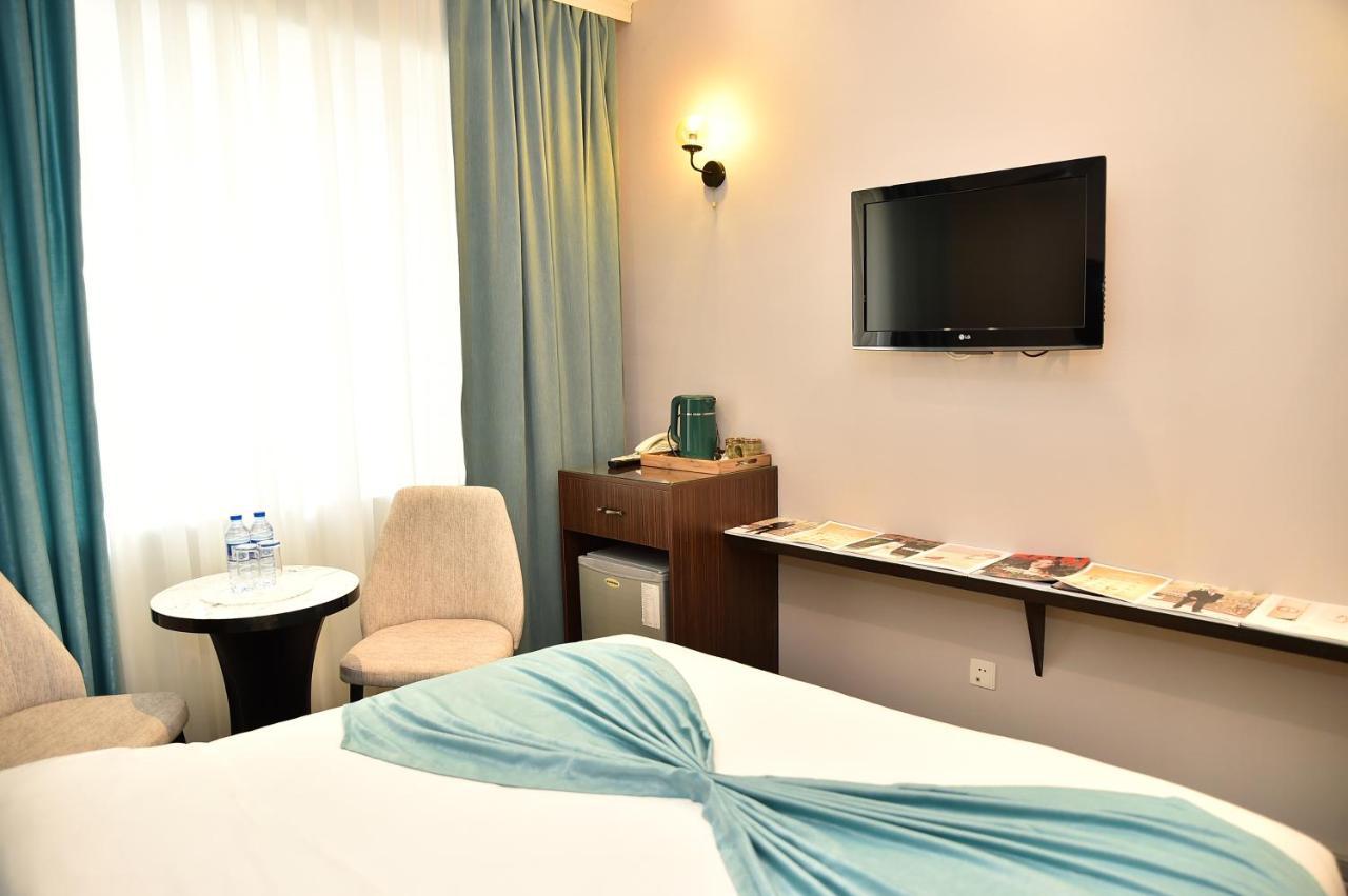 Karat Inn Boutique Hotel Баку Екстер'єр фото